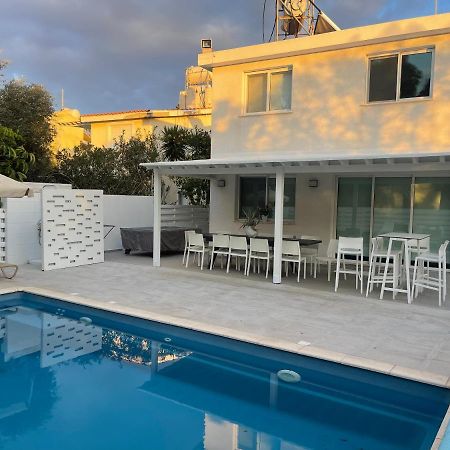 Konnos Hight Villa Protarász Kültér fotó